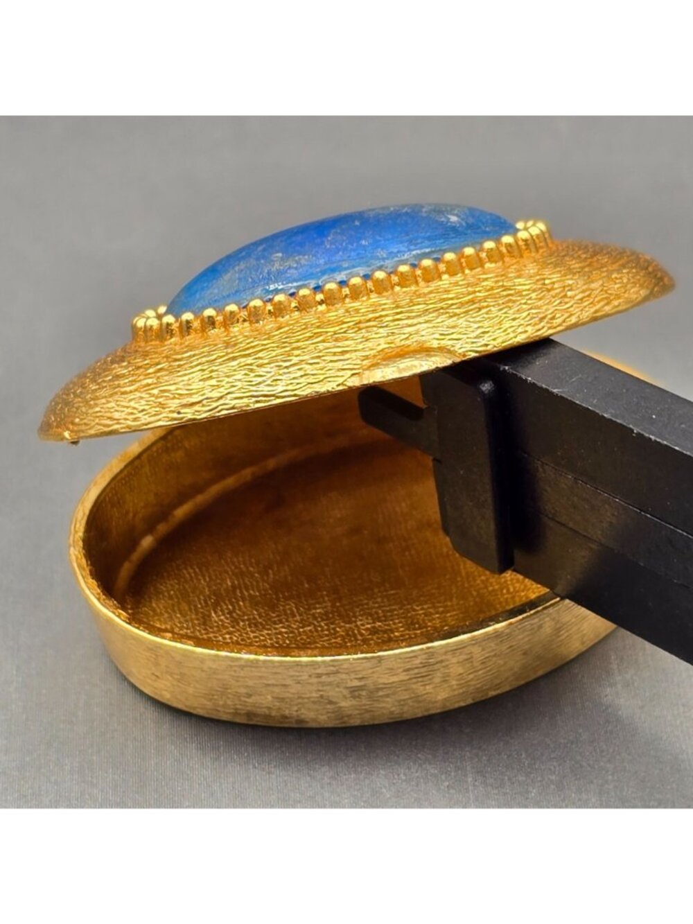 Vintage Helena Rubinstein Heaven Sent Trinket Box 1.75" Gold Blue Cabochon 1960s - Picture 3 of 8
